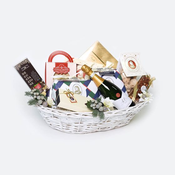 Cesta in vimini bianco